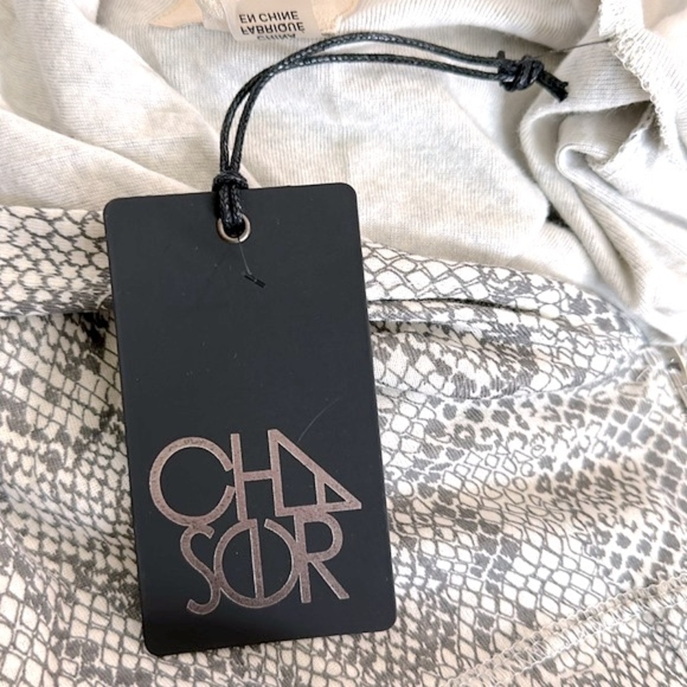 Chaser tan/grey snakeskin jacket with hoodie small - Picture 12 of 16